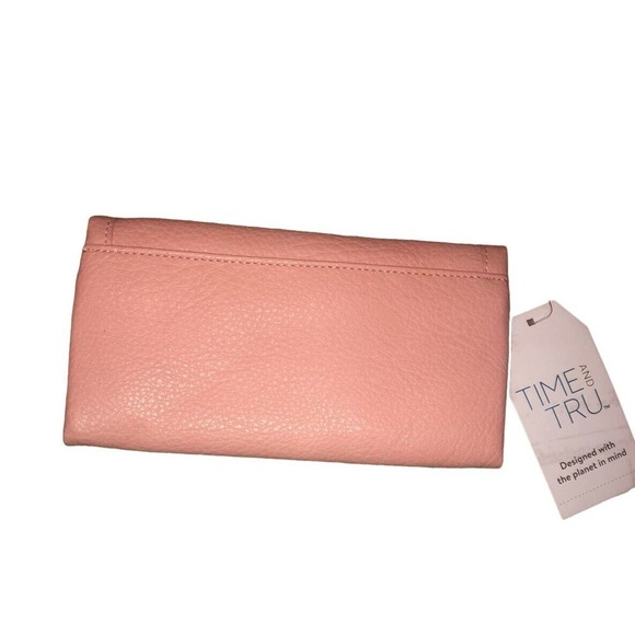 𝅺time and Tru Light Pink w Gold‎ Accent Farrah Flap Front Soft Wallet NWT - Picture 4 of 8